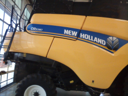 NEW HOLLAND CR 5080 2013/2014 VENDO